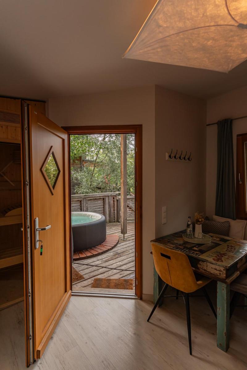 Baumhaushotel Oberbayern Jetzendorf Phòng bức ảnh